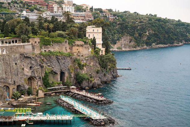 Pompeii, Sorrento and Positano Tours